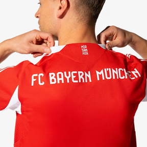 Camisa Bayern de Munique 2025/26 Home – Jogador