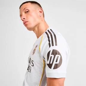Camisa Real Madrid 2025/26 Home – Jogador