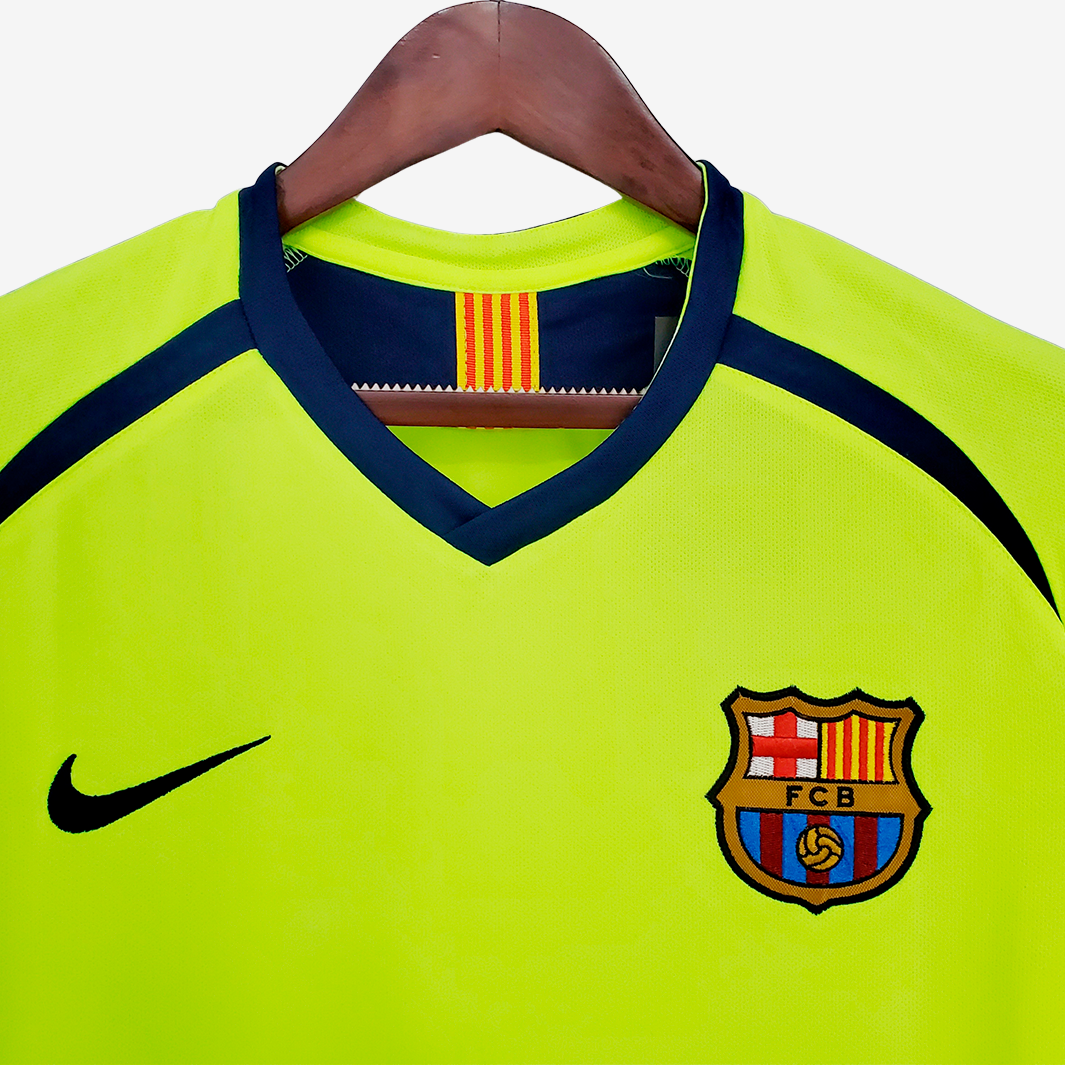 Camisa Barcelona 2005/06 Away – Retrô