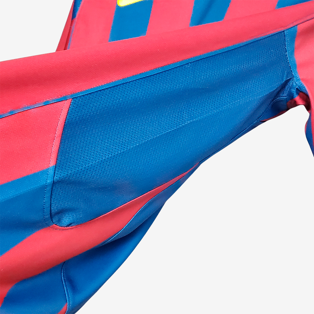 Camisa Barcelona 2005/06 Home UCL – Retrô