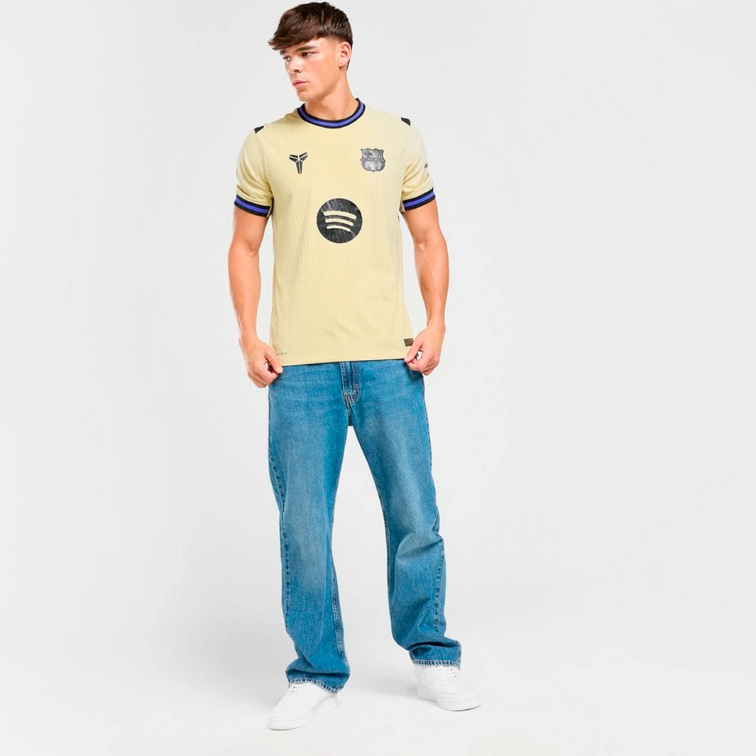 Camisa Barcelona x Kobe 2025/26 Away – Jogador