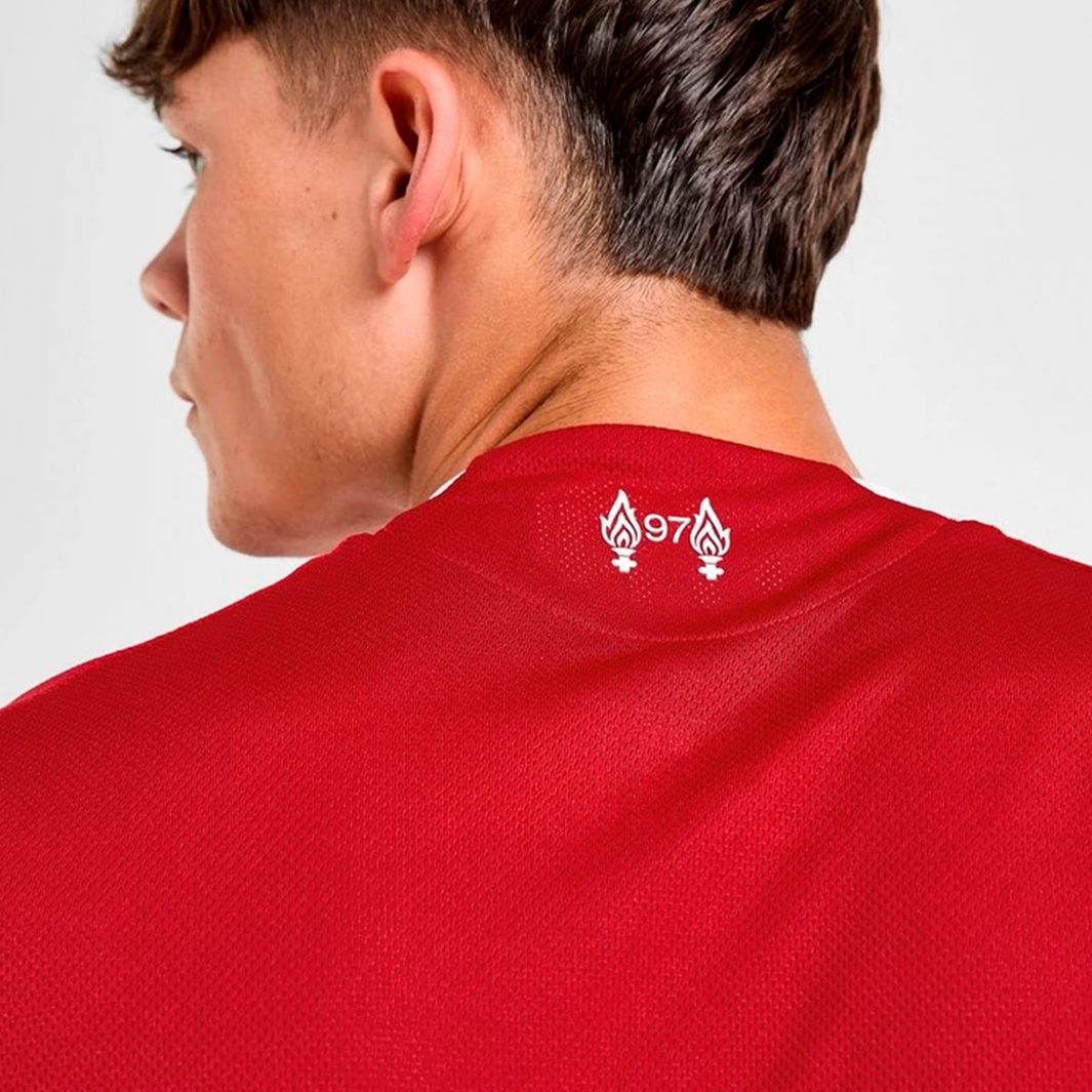 Camisa Liverpool 2025/26 Home – Jogador