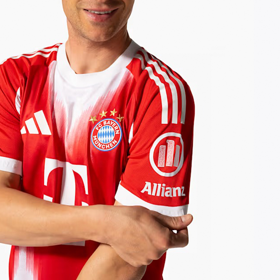 Camisa Bayern de Munique 2025/26 Home – Jogador