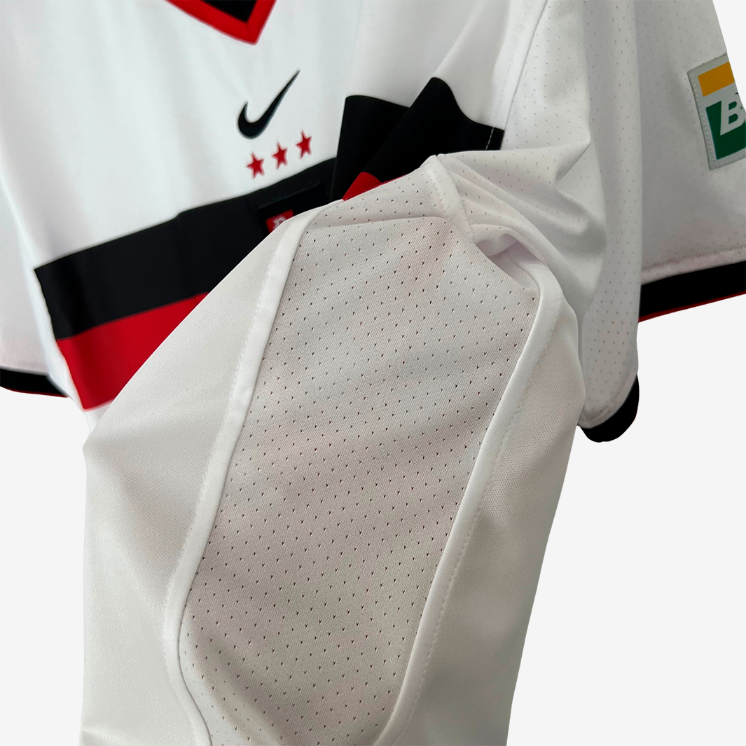 Camisa Flamengo 2001/02 Away – Retrô