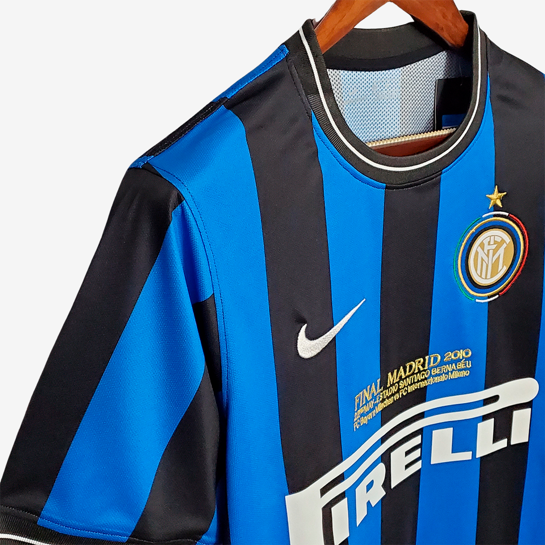 Camisa Inter de Milão 2010/11 Home – Retrô