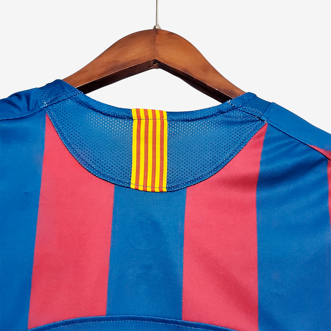 Camisa Barcelona 2005/06 Home UCL – Retrô