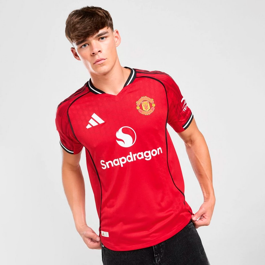 Camisa Manchester United 2025/26 Home – Jogador