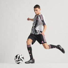 Camisa adidas Juventus FC 2025/26 I Jogador